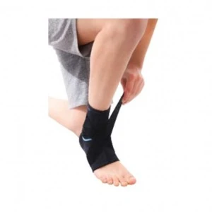 CHEVILLÈRE LIGAMENTAIRE À SANGLE DE DÉROTATION T1